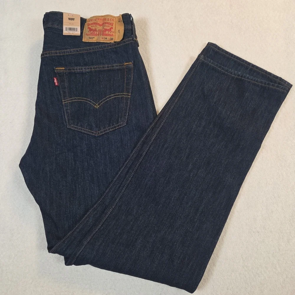 Levi's 501 Original Fit Men's Jeans Button Fly Dark Blue Denim 34x32 NWT Cowboy